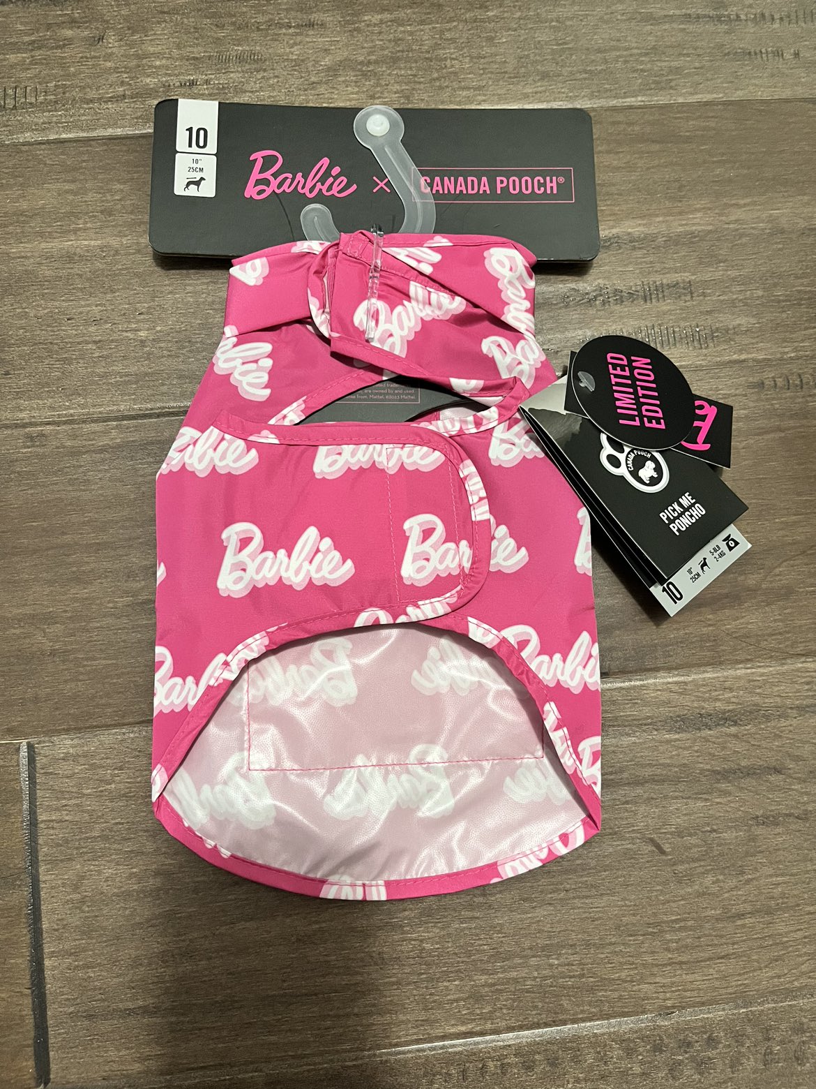 BNWT Canada pooch Barbie Limited edition pick me poncho image indicator(2)