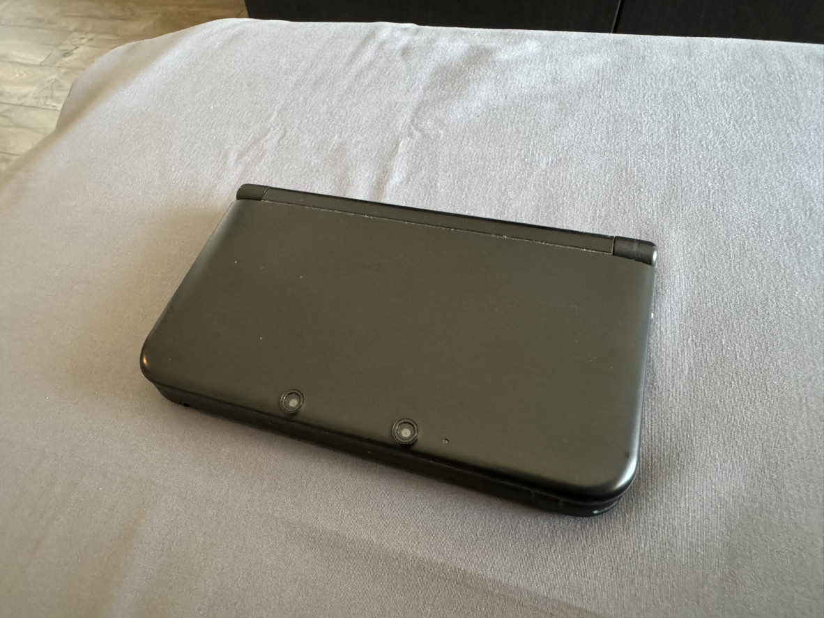 Nintendo 3Ds XL - photo 2