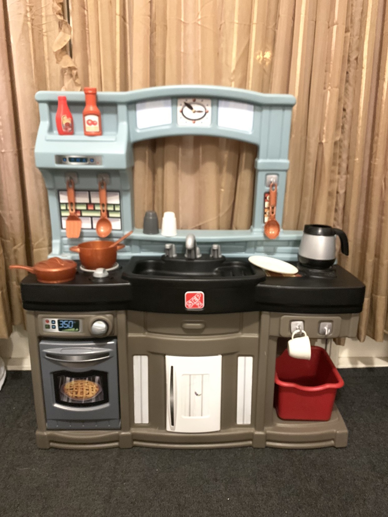 Step 2 kids kitchen set