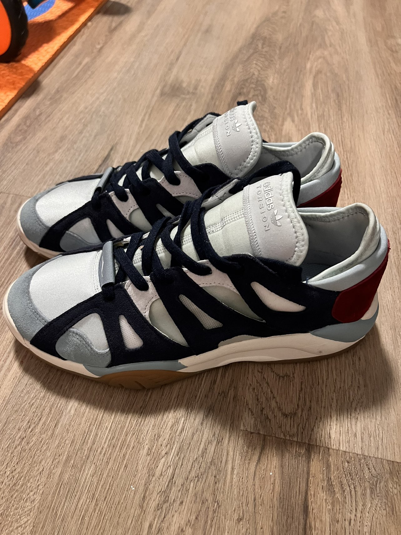 Adidas Torsion