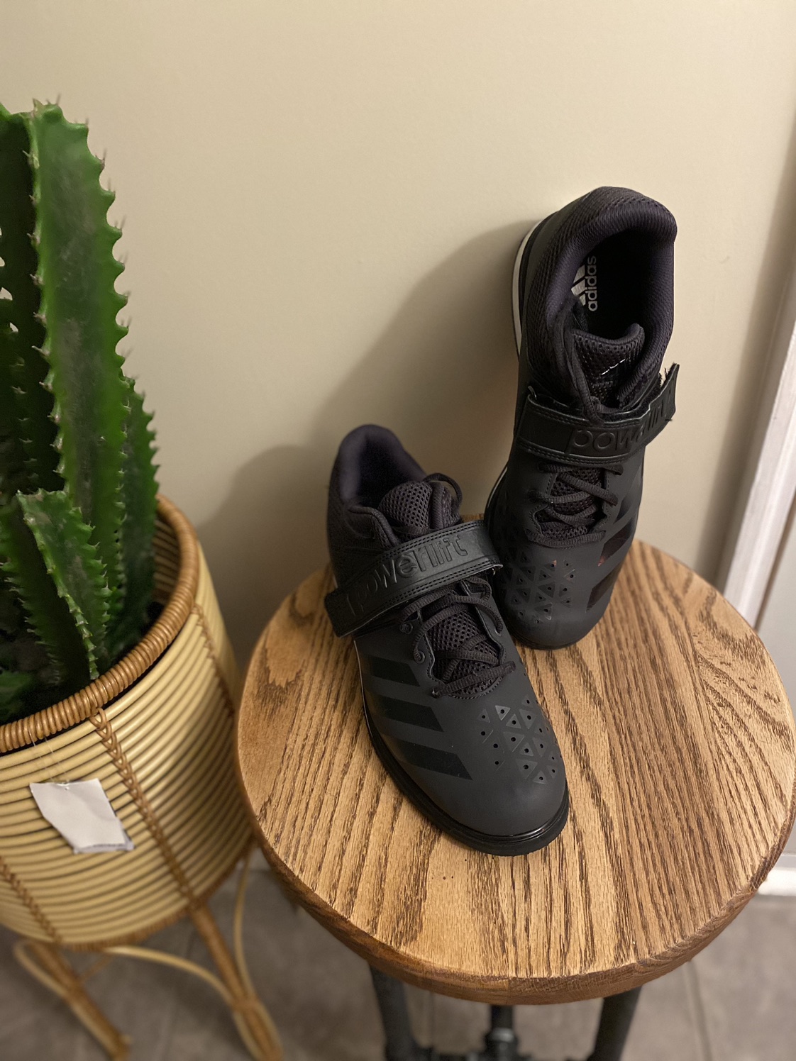 ADIDAS POWERLIFT SHOES 10.5 thumbnail
