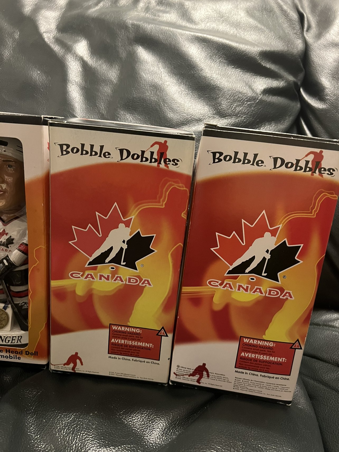 Retro Olympic hockey bobble heads image indicator(2)