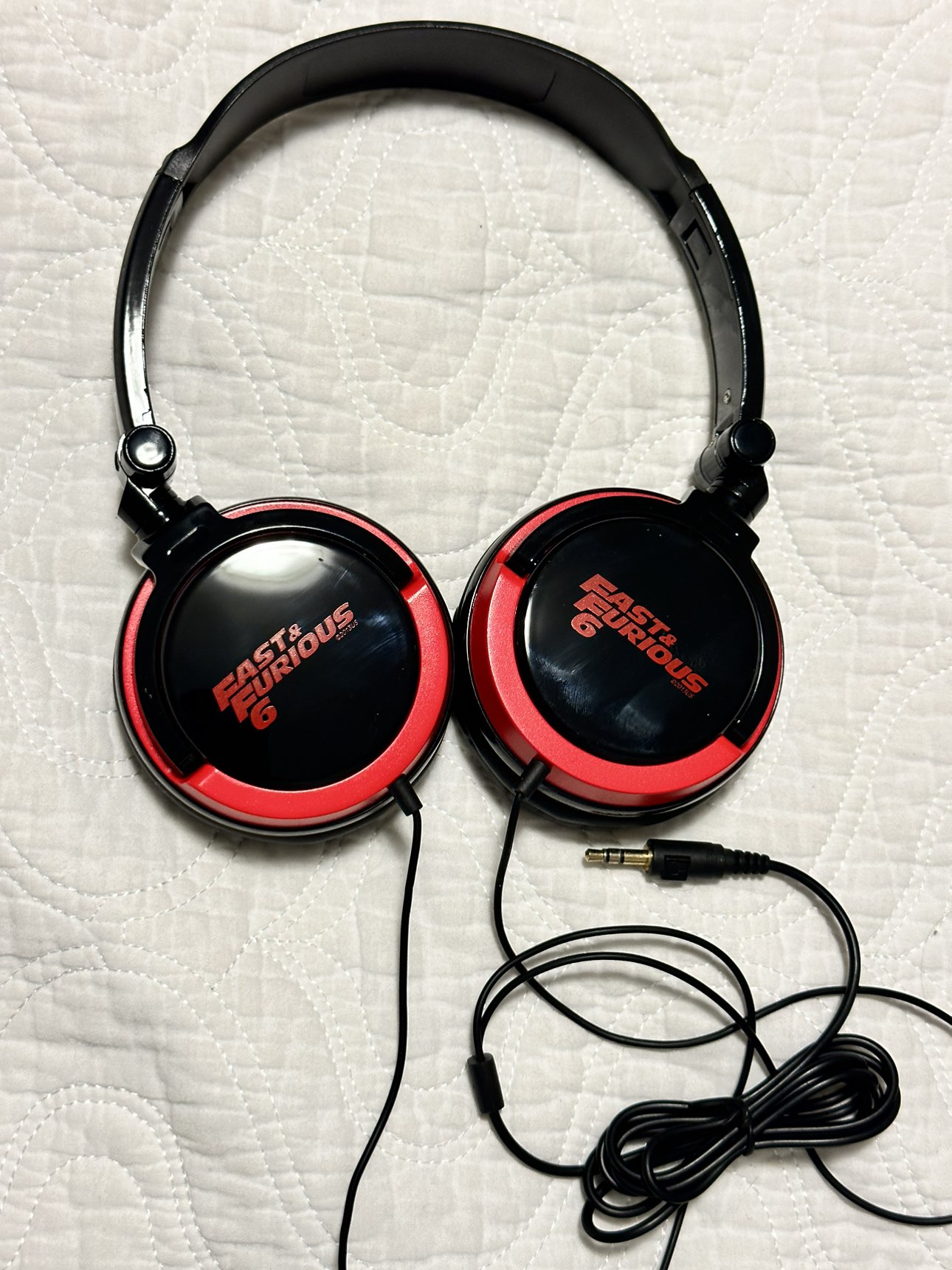 Fast and The Furious 6 promo head phones