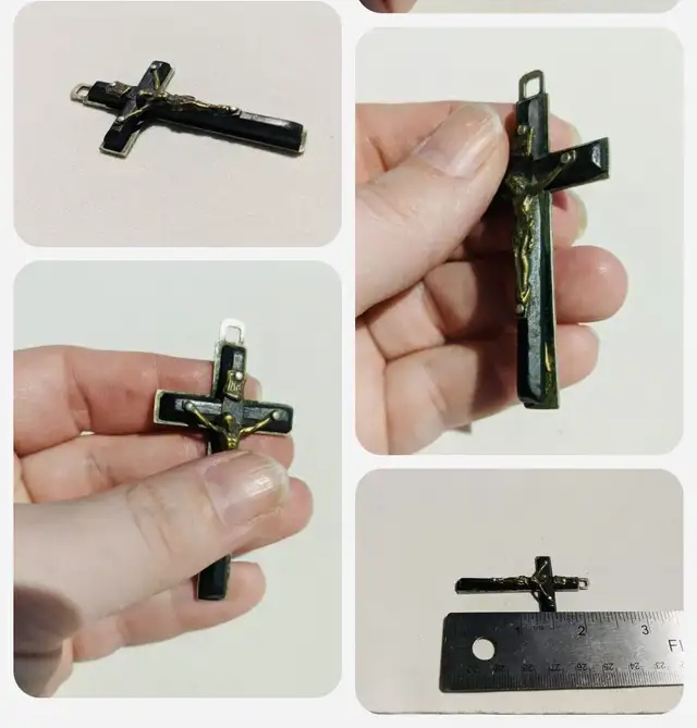 Antique crucifix image indicator(2)