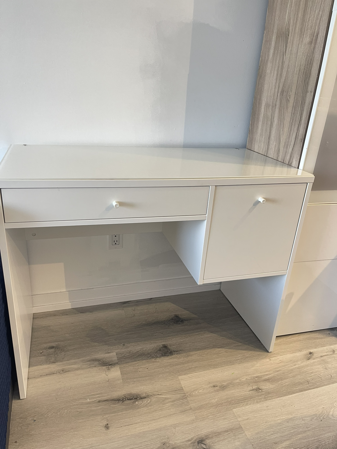 IKEA - SYVDE Dressing table thumbnail
