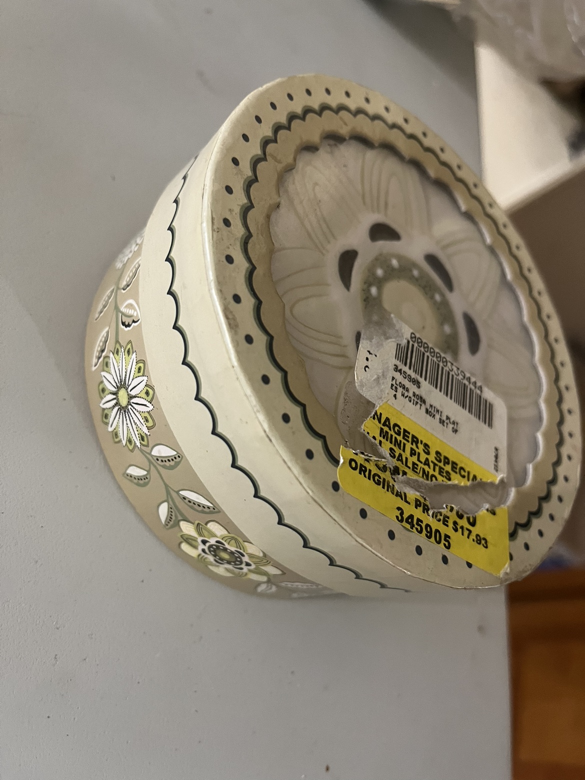 (4pc) mini flower plate set - photo 3