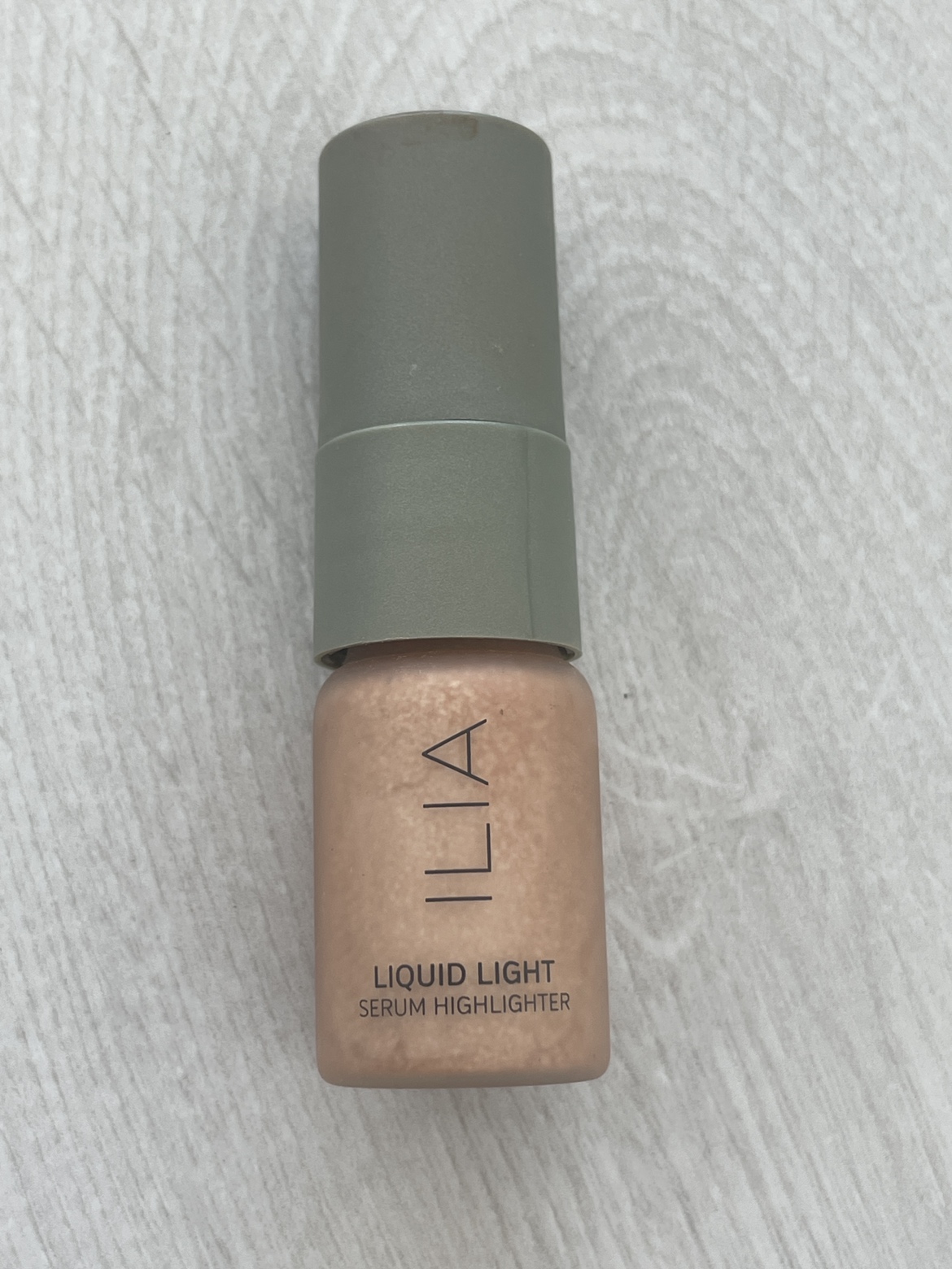 ILIA liquid serum highlighter thumbnail
