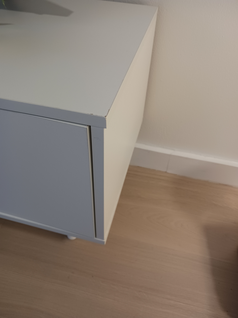 White TV stand - photo 2