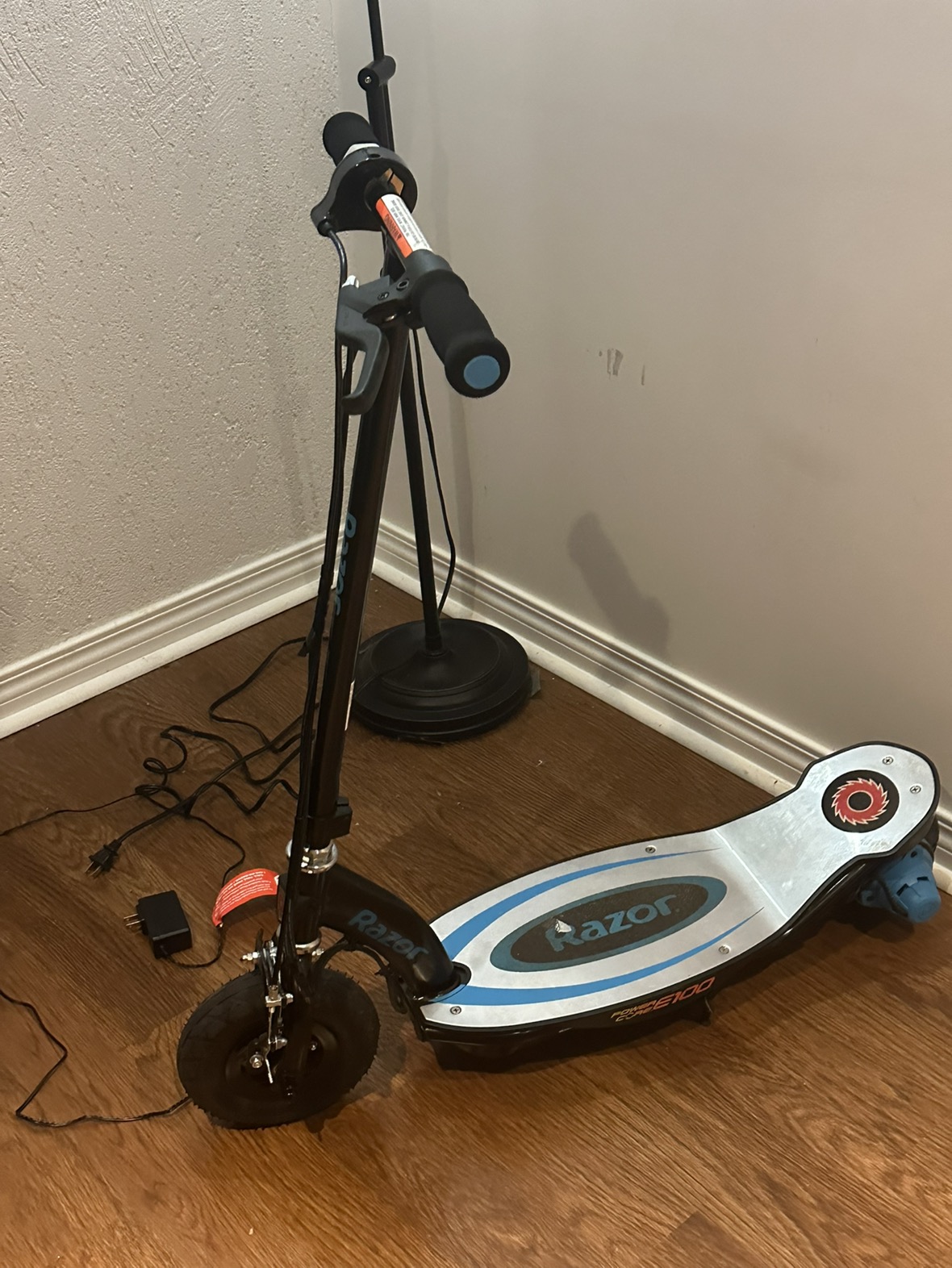 Electric scooter