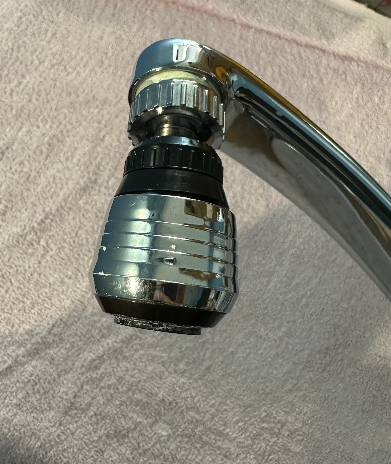 Delta Kitchen Faucet - photo 2