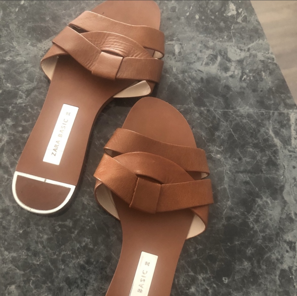 Zara Flats image indicator(2)