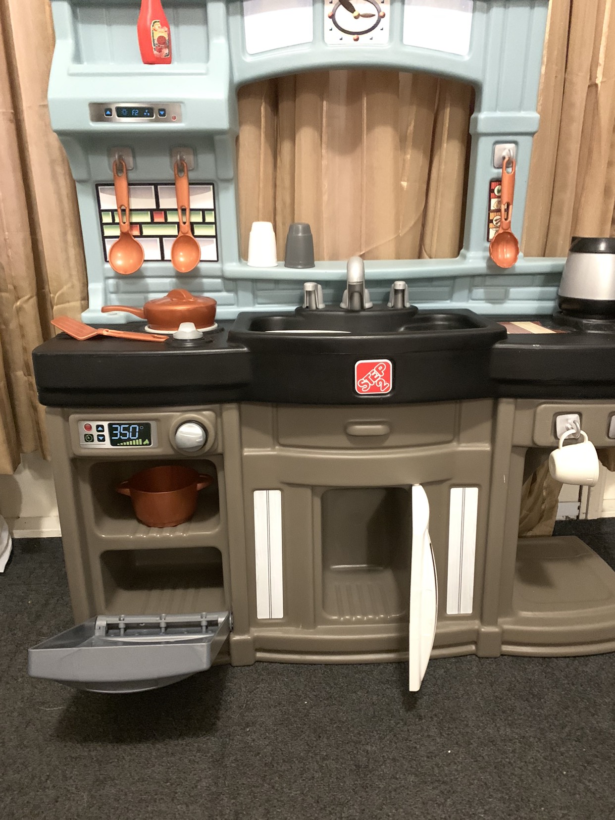 Step 2 kids kitchen set - photo 2