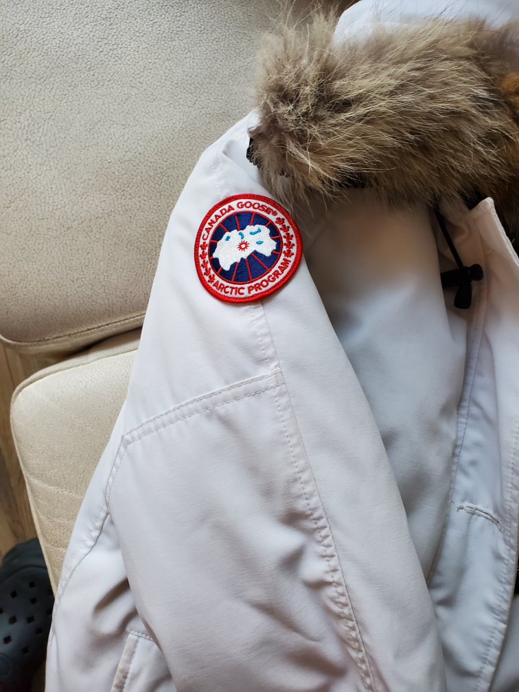 Bomber white Jacket Canada Goose XS size - photo 4