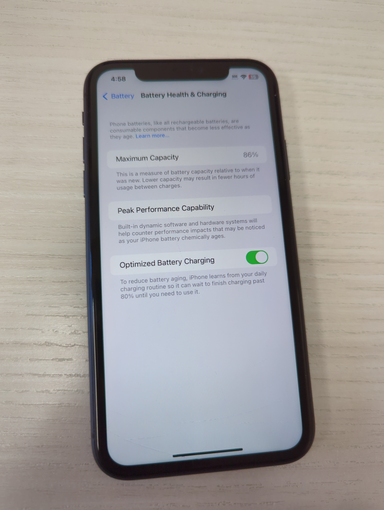 iPhone 11 64gb Black Unlocked - photo 2