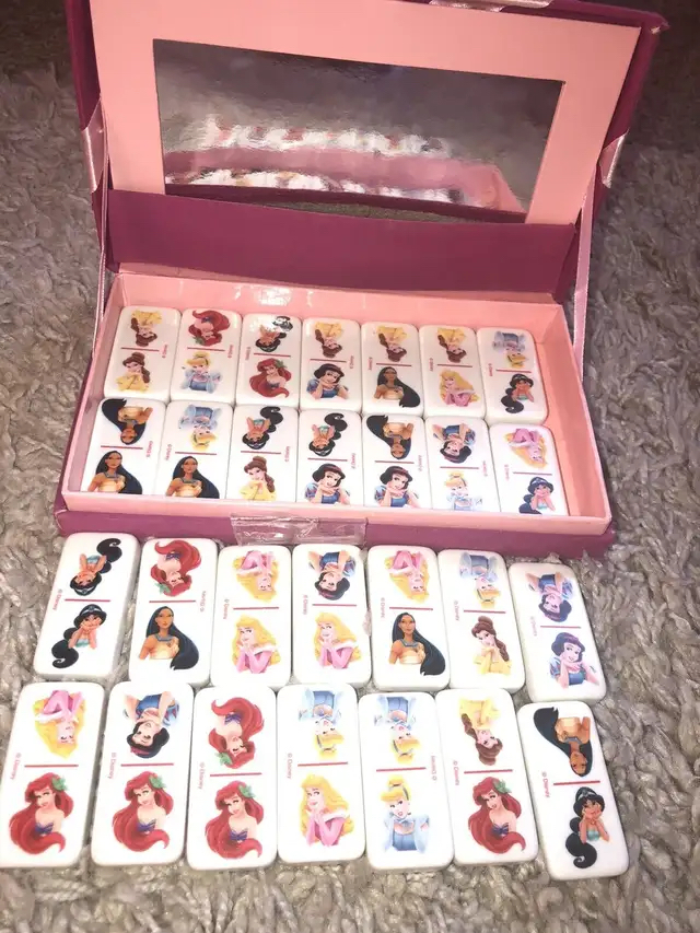 Princess dominoes image indicator(2)