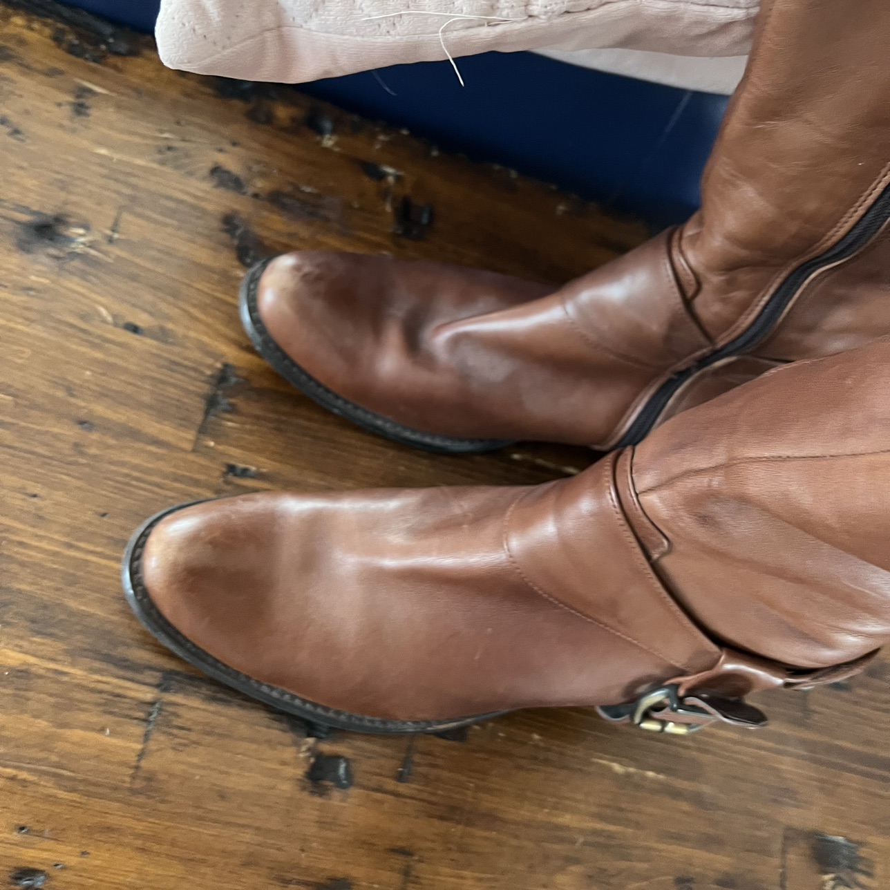 Genuine leather boots image indicator(9)