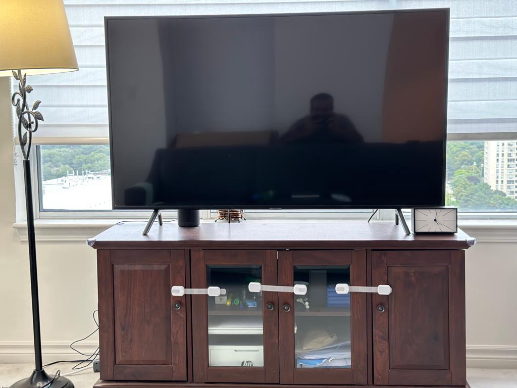 Tv table/ Tv stand for TV’s upto 58 inches with storage - photo 4