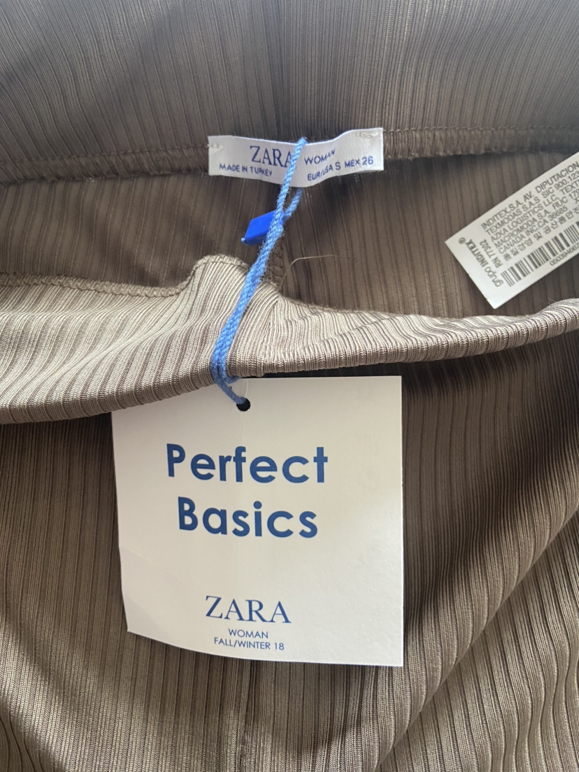 Zara  Women’s Basic Flowy Pants Size S - photo 5