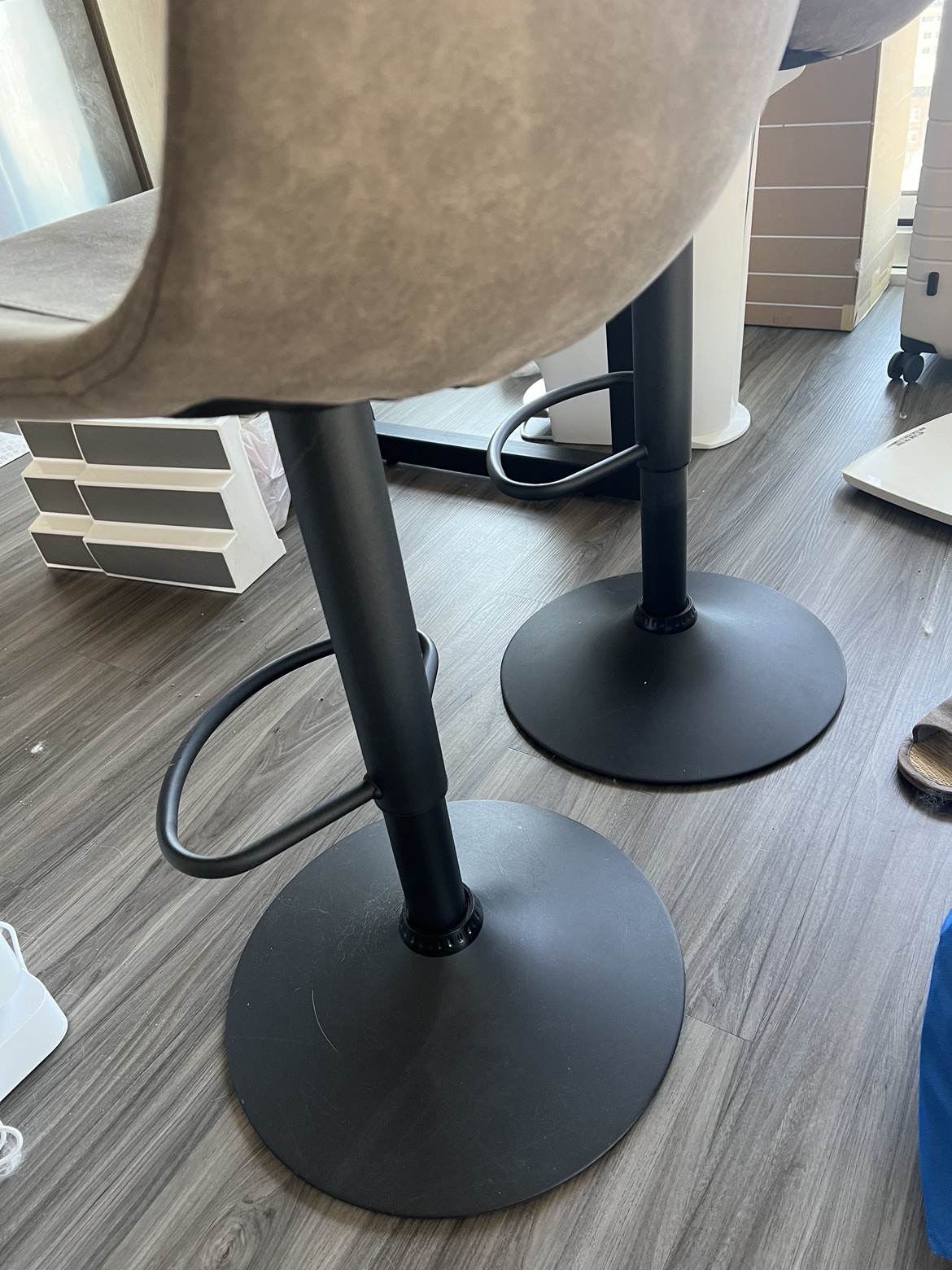 Set of 2 island table chair/ bar chair - photo 3