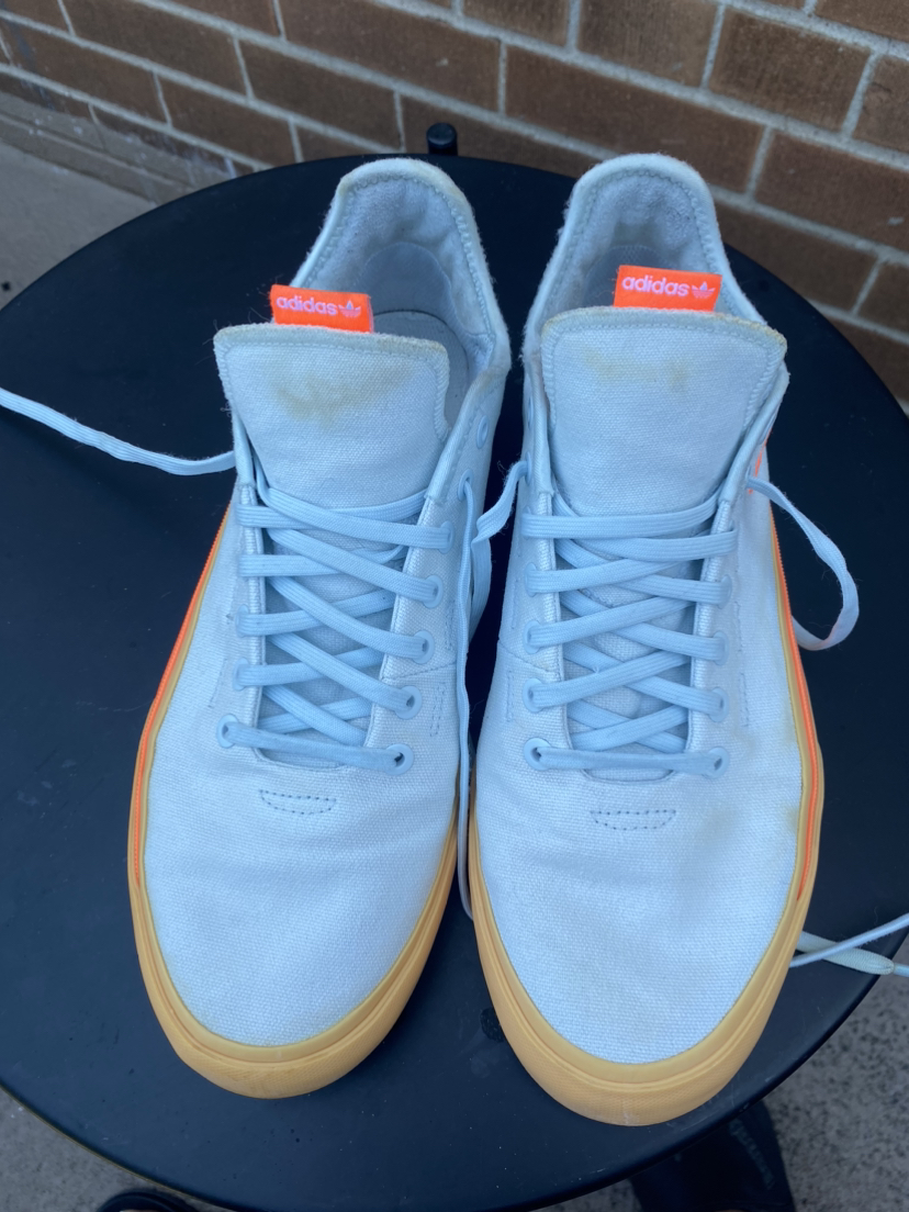 Adidas Sabalo size 9 1/2 - photo 2