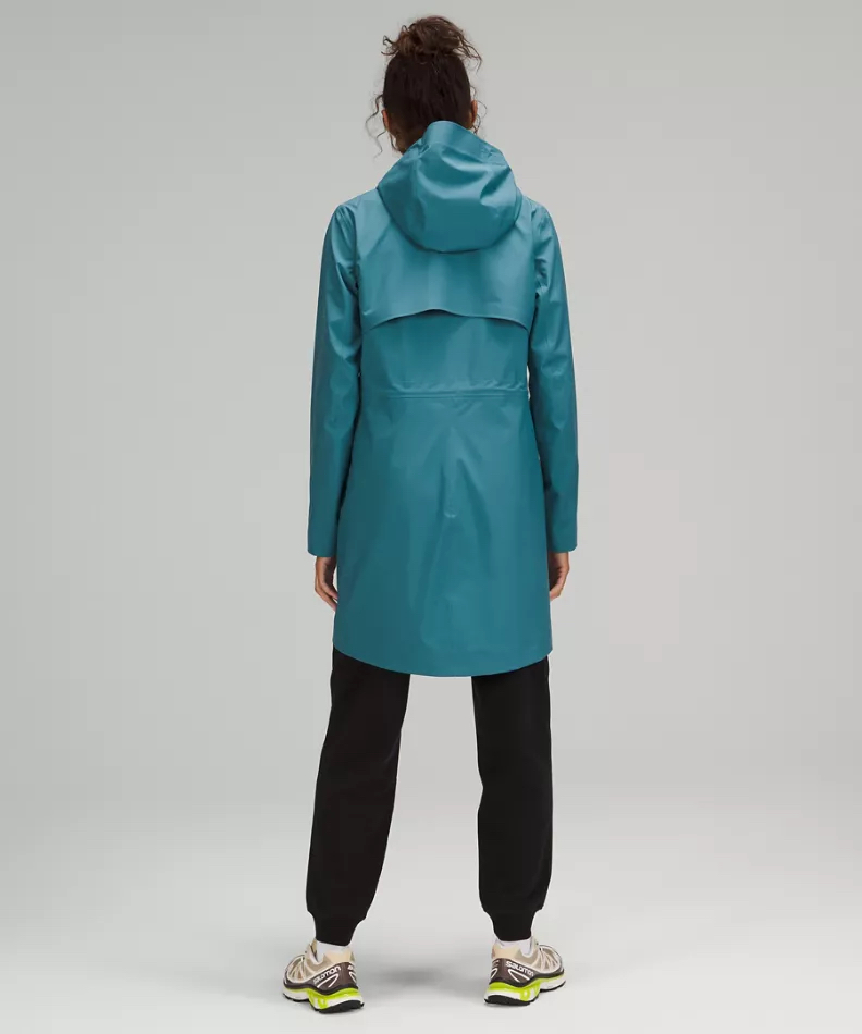Lululemon Rebel rain jacket image indicator(2)