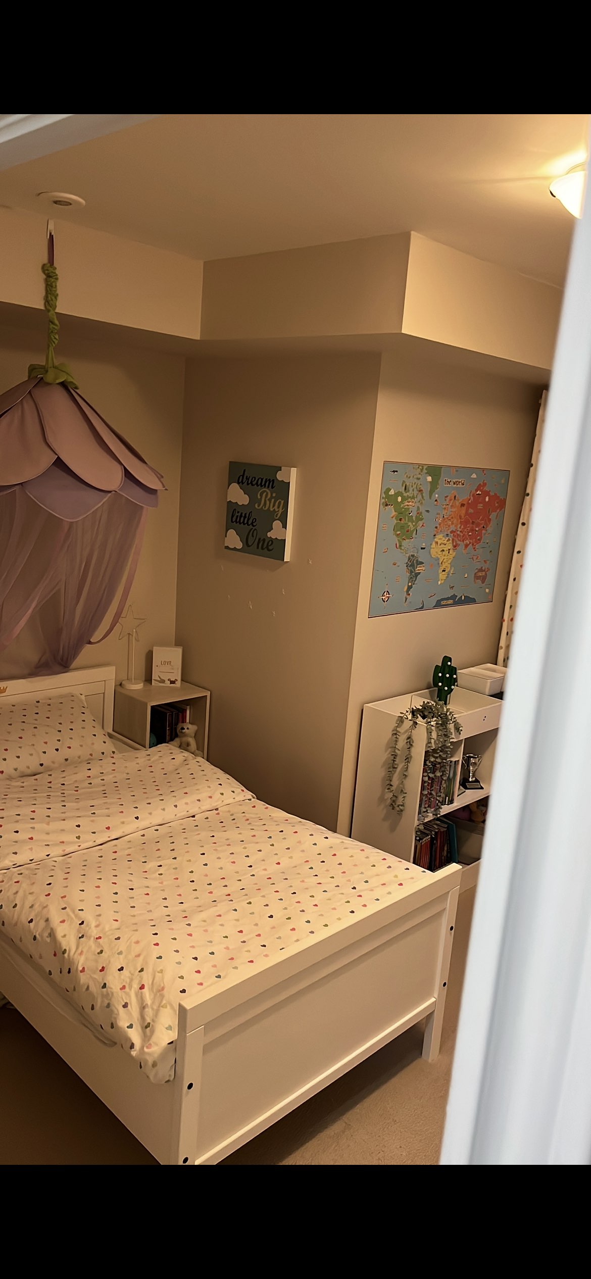 Ikea Sundvik Extendable bed