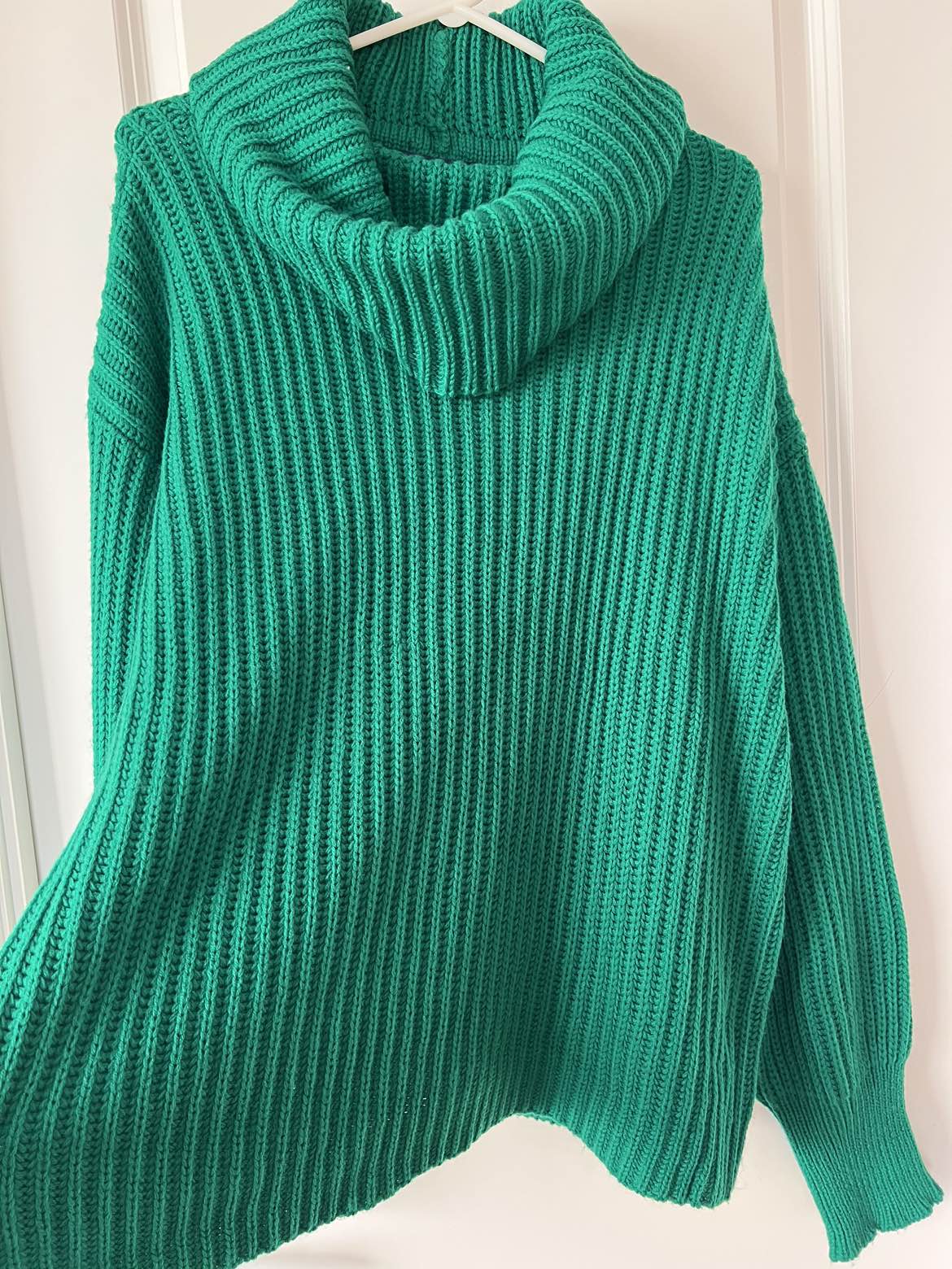 American Apparel oversize green chunky sweater image indicator(5)