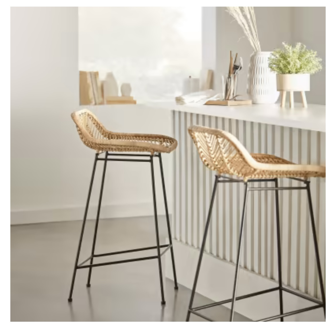 3 barstools - $300 - photo 2