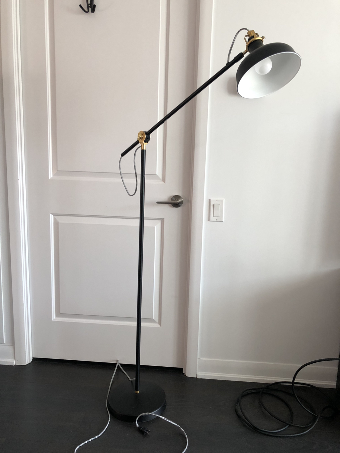 💥Ikea black floor light💥