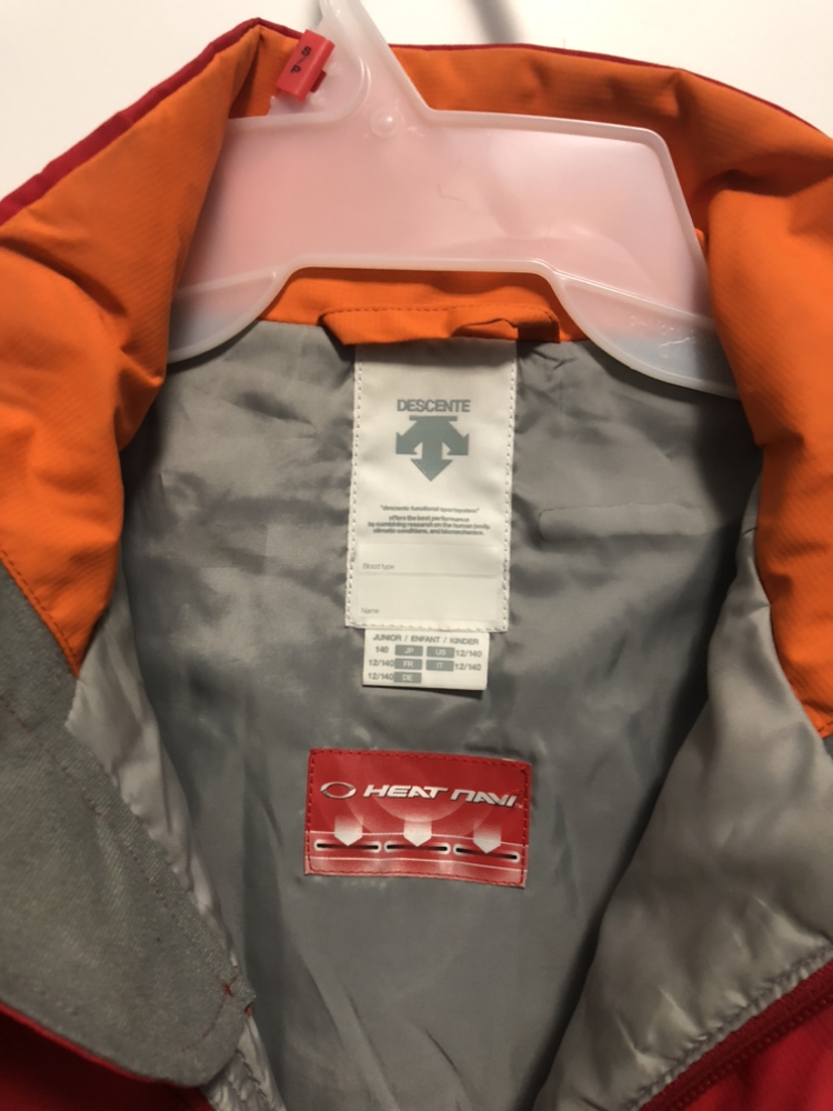 Descente Ski Jacket size 6t - photo 2