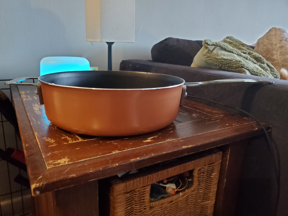 Sauce pan