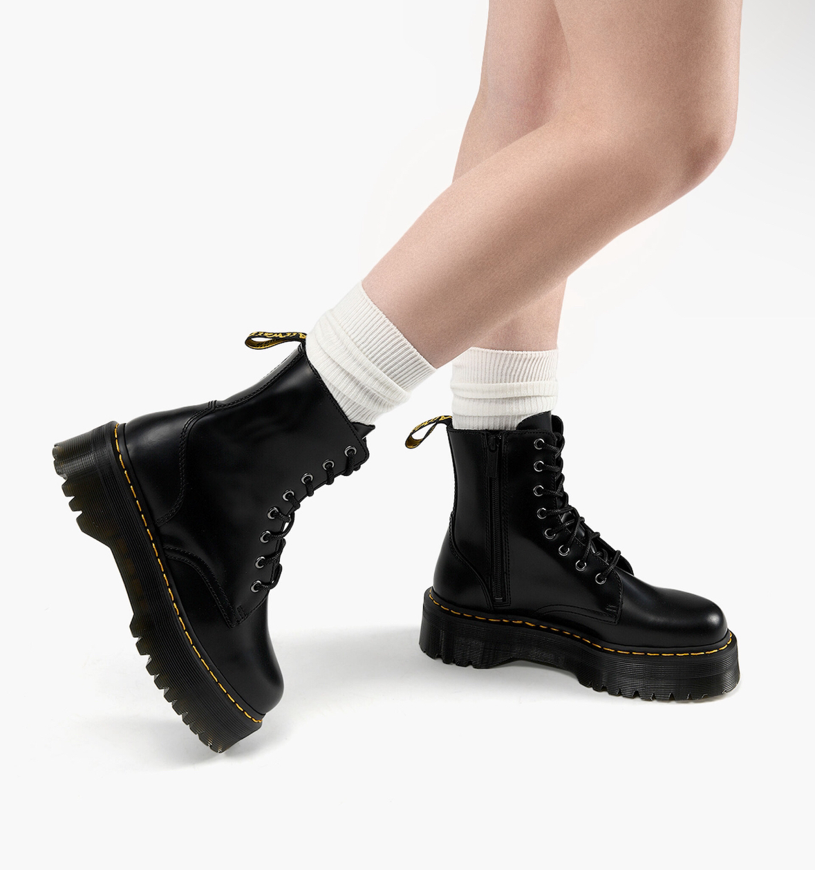 DR. MARTENS JADON PLATFORM size 7 thumbnail