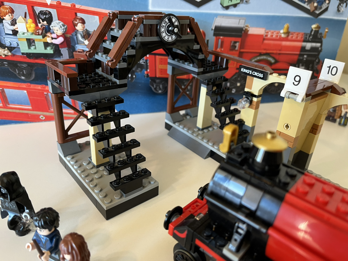 Lego Harry Potter -75955 Hogwarts Express (Retired Product) - photo 3