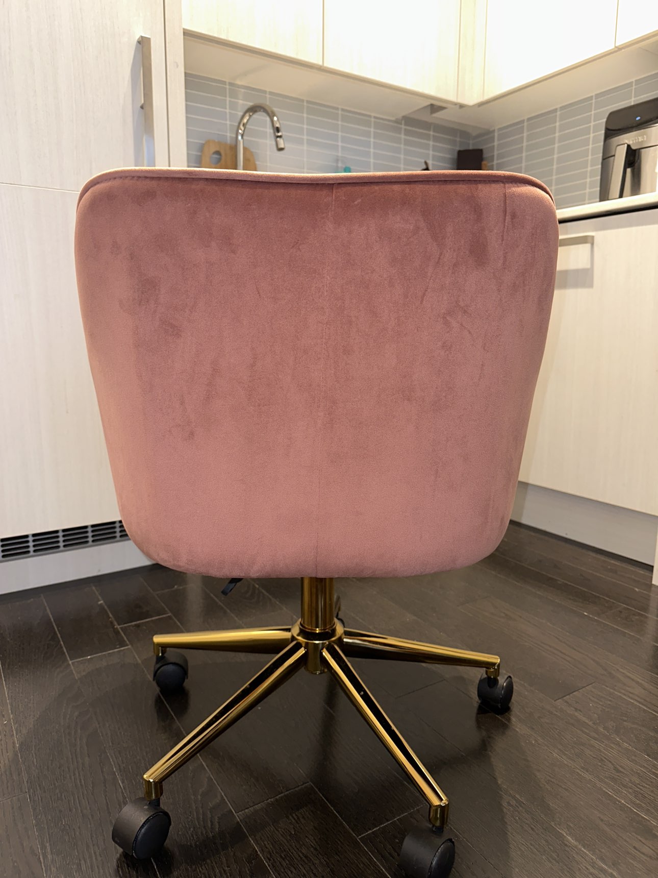 Pink Velvet Office Chair - photo 2