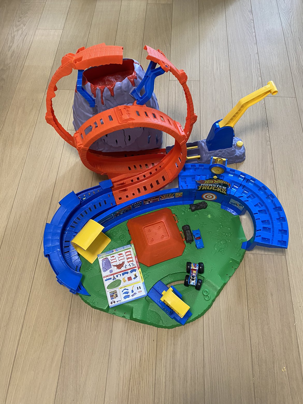 #freecycle Hot Wheels T-Rex Track