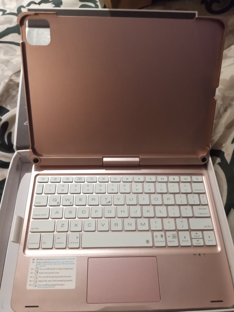 TYPECASE TOUCH KEYBOARD CASE FOR IPAD image indicator(2)