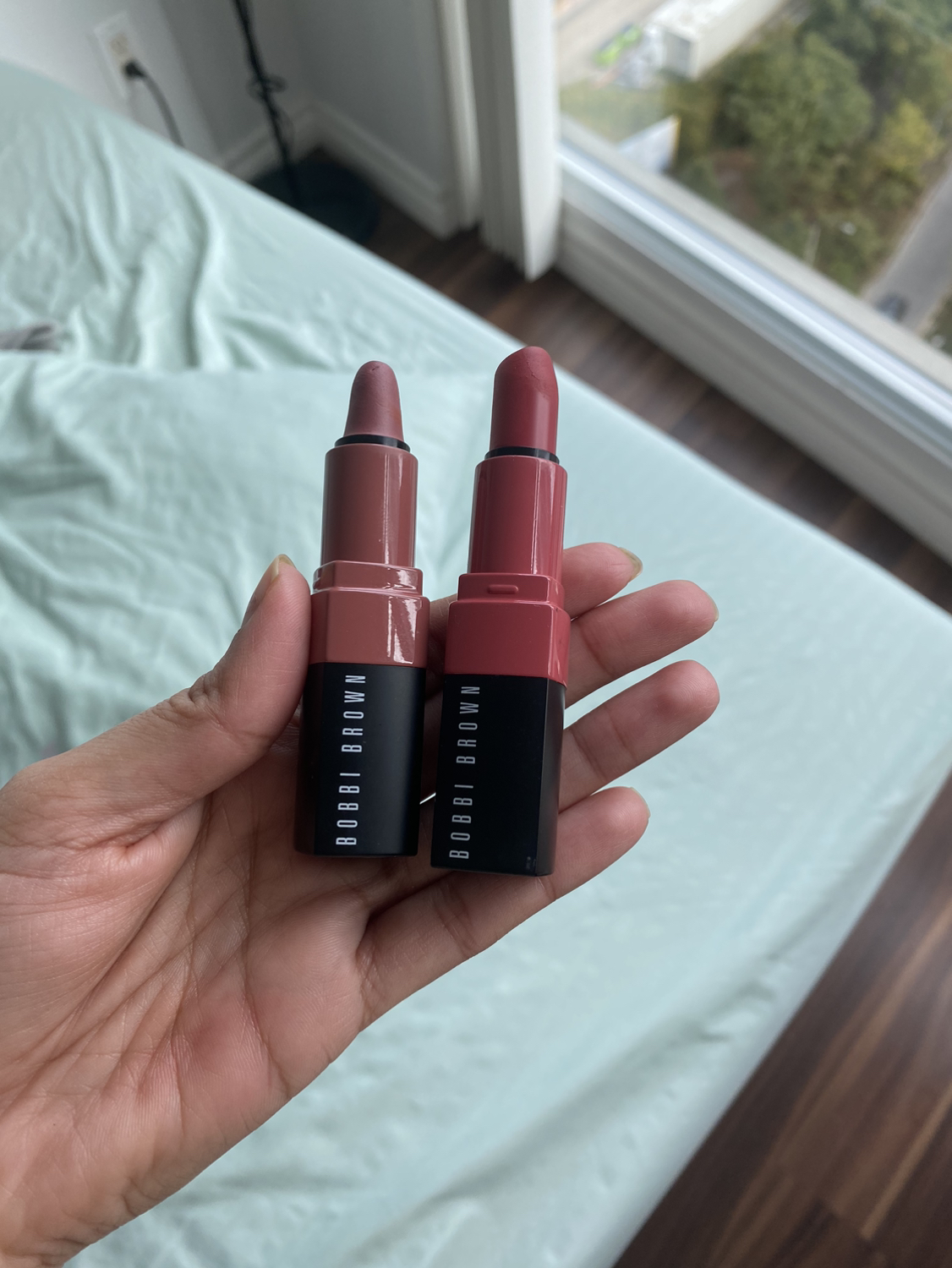 Lipsticks from various brands- see description image indicator(3)