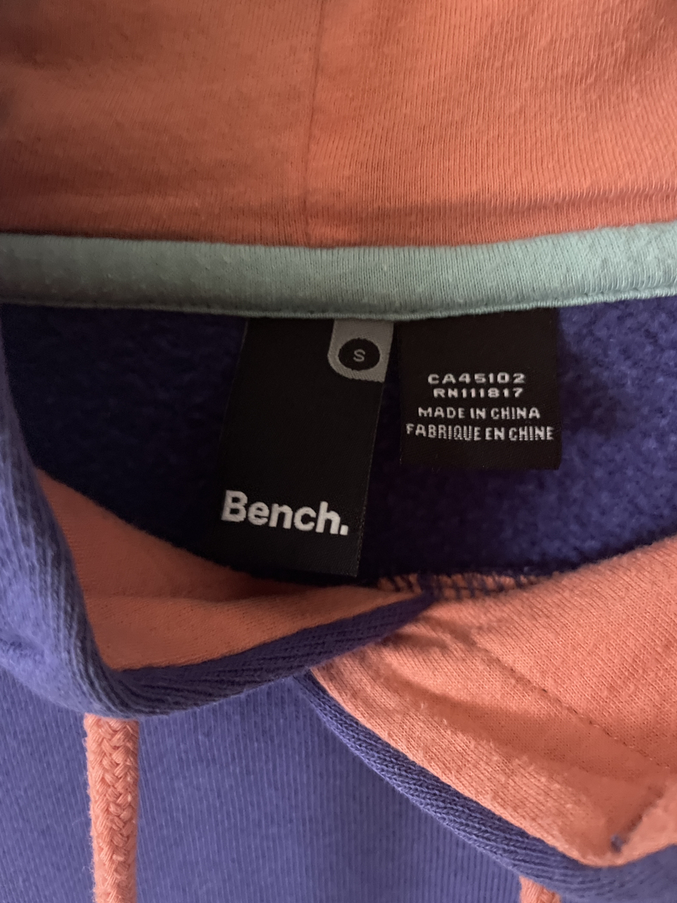 Bench sweater size S like new image indicator(2)