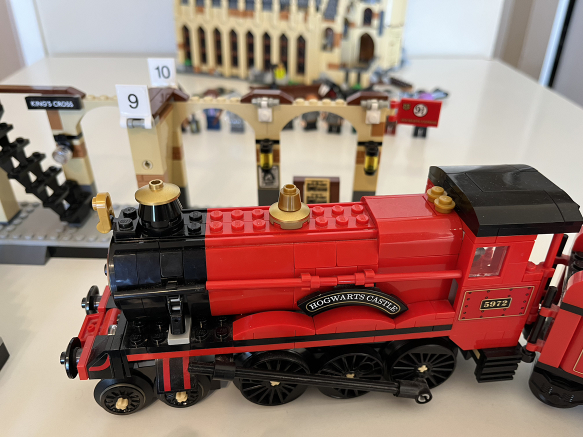 Lego Harry Potter -75955 Hogwarts Express (Retired Product) - photo 2