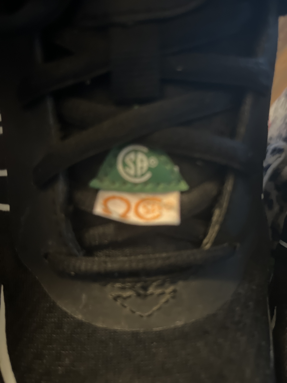 HELLY HANSEN low cut safety hiker image indicator(5)