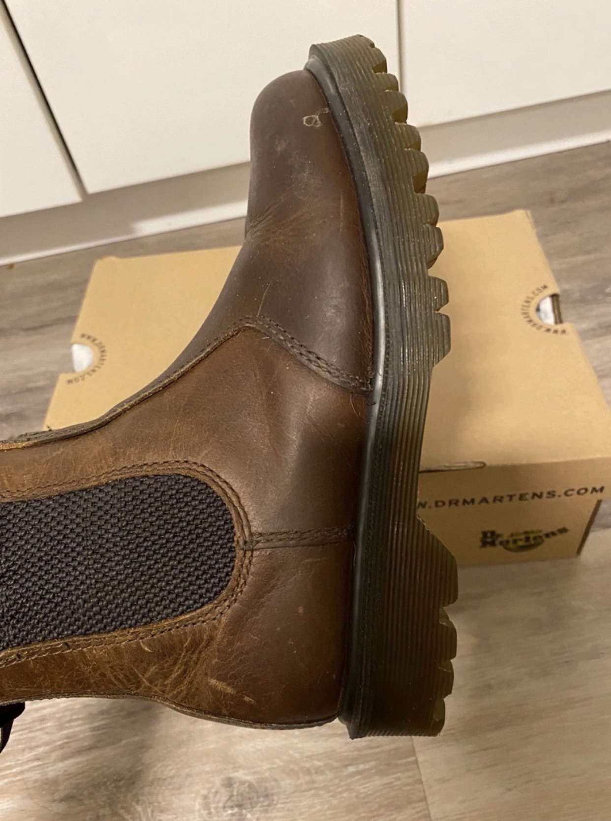 Dr Martens image indicator(3)