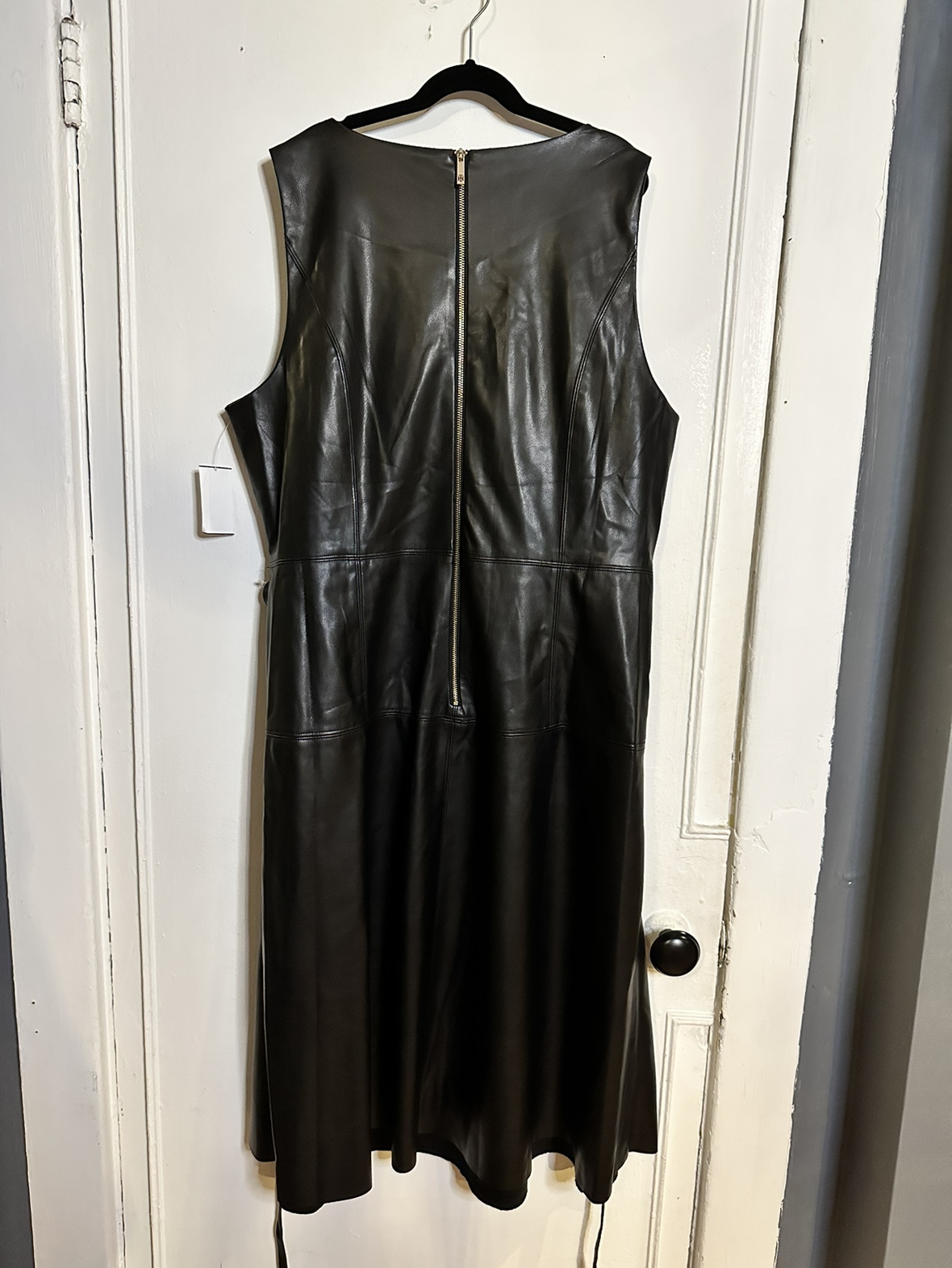 BNWT Tommy Hilfiger Faux Leather Dress - photo 3