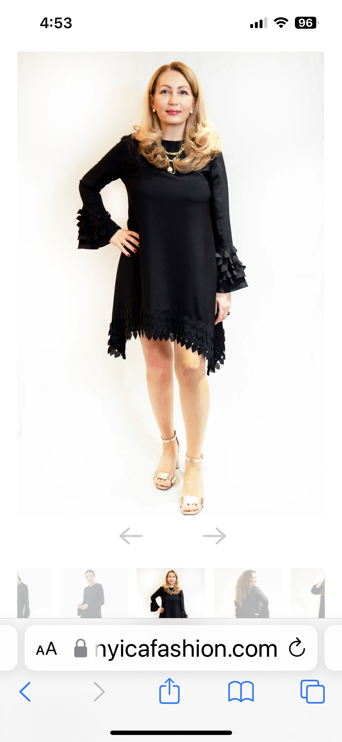 Gorgeous black dress image indicator(4)