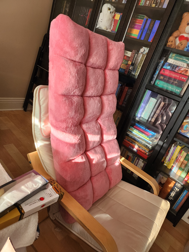 pink gaming chair - photo 3