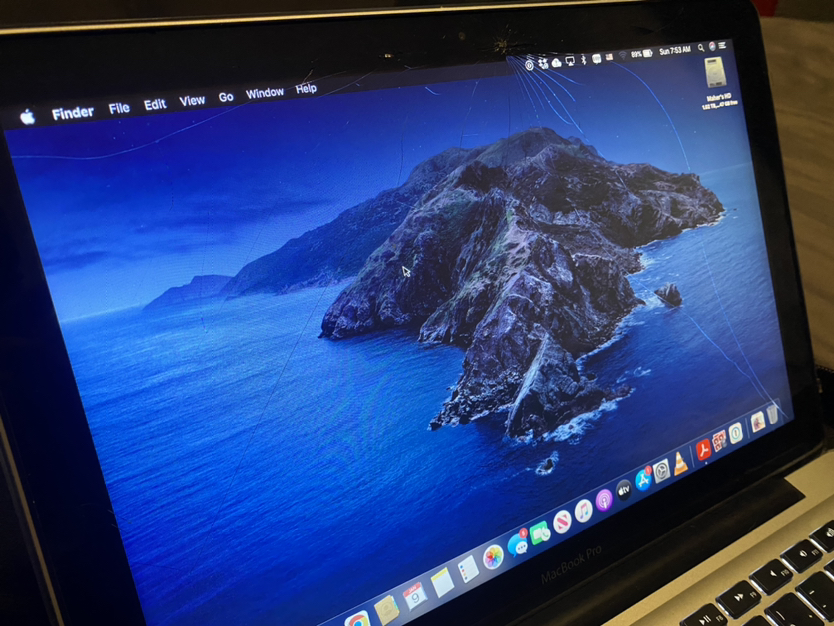 2012 MacBook Pro Laptop (Working but damaged screen) image indicator(2)