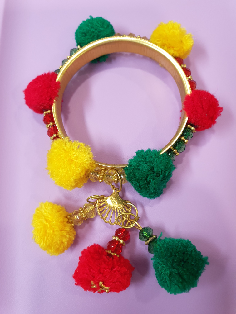 Indian / Pakistani Jwellary | A pair of Traditional Bengals f image indicator(2)