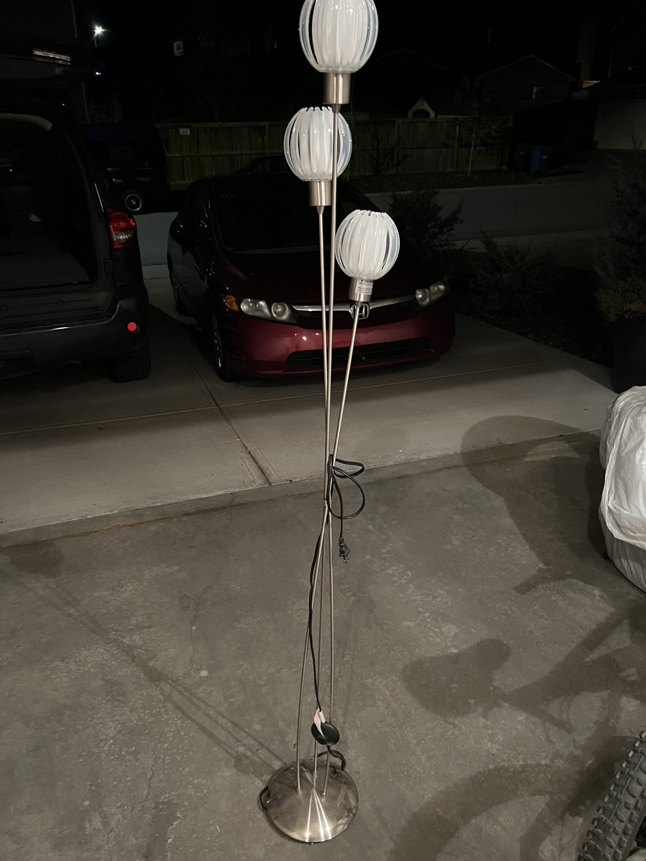 Floor lamp