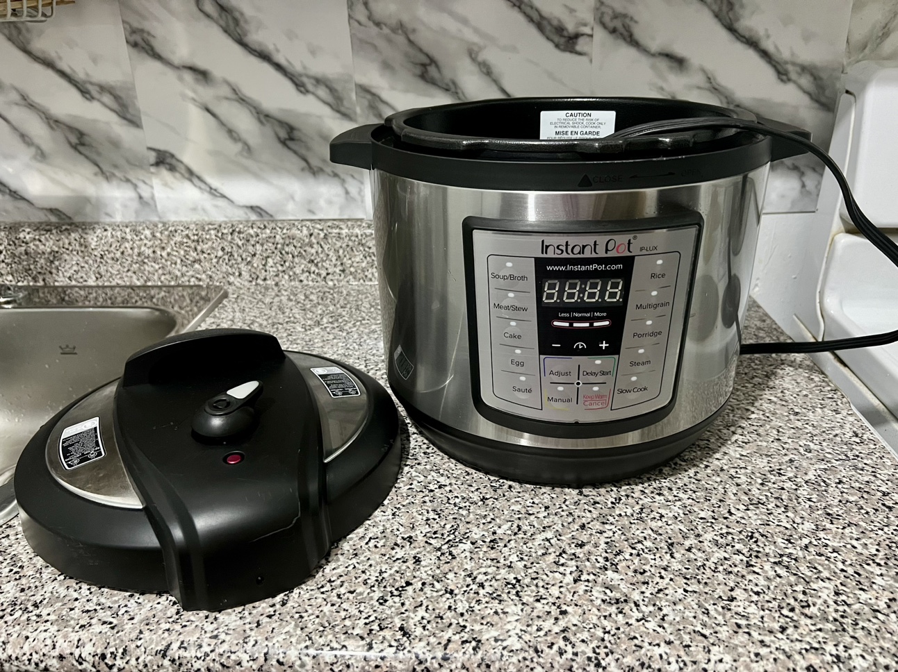 Premium Instant Pot Multi-Function Cooker thumbnail