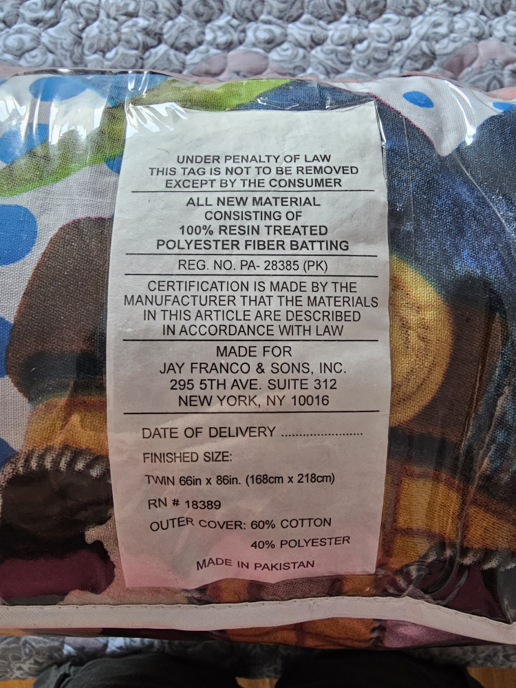 Brand new kids twin size comforter - photo 3