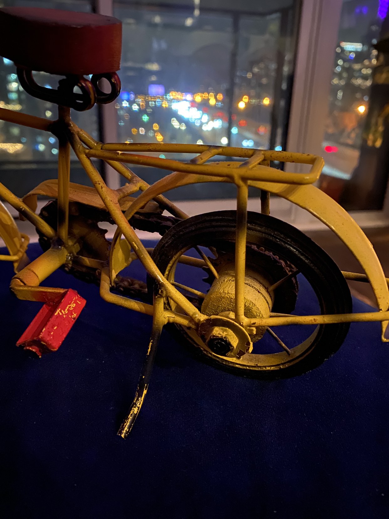 Bicycle display piece image indicator(3)